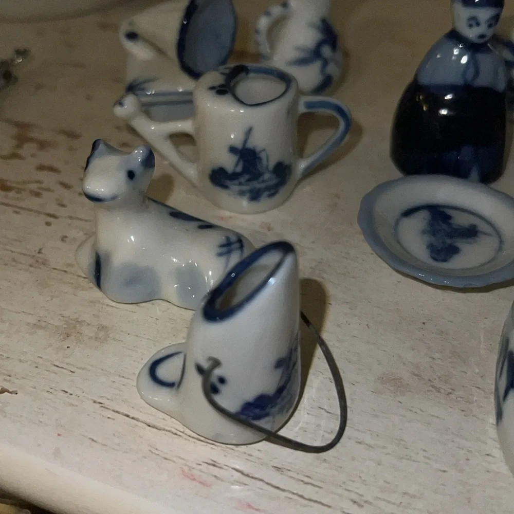 Vintage Blue Delft porcelain miniatures doll house
